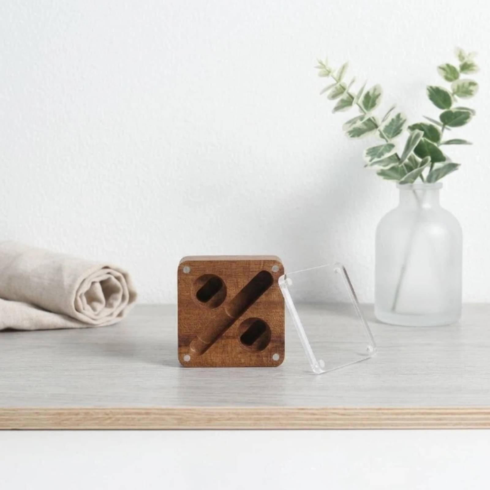 Event & Party Supply Photos - Boîte de présentation en bois pour